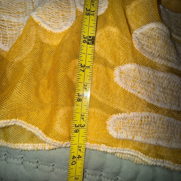 SirenLily Yellow and White maternity Floral Kimono. Size XL - Picture 7 of 10